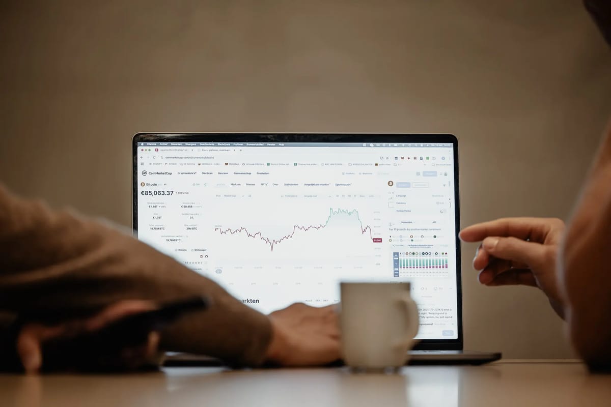 Einblick in den Arbeitsalltag bei Crypto Insiders 2