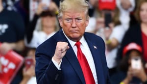 Waarom Bitcoin explosief stijgt na de mislukte aanslag op Trump Waarom Bitcoin explosief stijgt na de mislukte aanslag op Trump