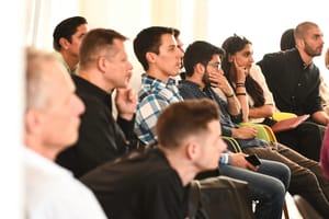 m-accelerator-zJYMJIrQYTE-unsplash m-accelerator-zJYMJIrQYTE-unsplash