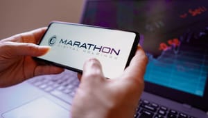 Gran minero compra $100 millones en BTC, estrategia "Full HODL"