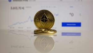$1 miljard aan ethereum ETF's verhandeld op eerste dag