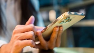 Krypto-Experten, denen man während des Bitcoin-Bullenmarkts folgen sollte WhatsApp, Telegram en X vol met crypto oplichters – let op deze zaken