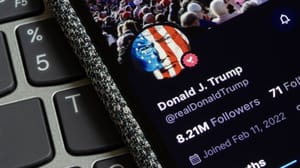 Bitcoin und Altcoins fallen nach Trumps Aussage zu iranischem Friedensvorschlag Bitcoin und Altcoins fallen nach Trumps Aussage zu iranischem Friedensvorschlag