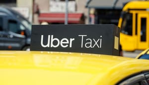 Taxi Teures Taxi: Mann verliert 108.000 Euro an Bitcoin nach Fake-Uber