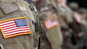 Amerikaanse soldaat Bitcoin en crypto dalen door plots verhoogde onrust in Midden-Oosten
