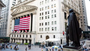 New York Stock Exchange gebouw Bitcoin wankelt na slechte economische data VS - markt onder druk