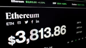 Een pagina van ethereum (ETH) crypto pagina met een prijs Een pagina van ethereum (ETH) crypto pagina met een prijs
