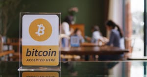 Cryptocurrency,Bitcoin,Ethereum,Blockchain,Accepted,Sign,Logo,On,Modern,Sme 83 Prozent zahlten noch nie mit Krypto - aber das wird sich ändern