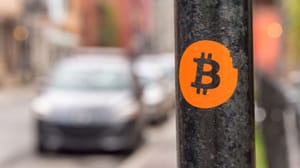 BTC signaal Bitcoin im Plus, doch Warnsignale mehren sich