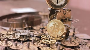 Een afbeelding van een bitcoin (BTC) tussen een aantal radarwerken Een afbeelding van een bitcoin (BTC) tussen een aantal radarwerken