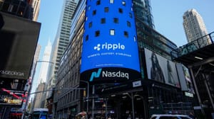 Een afbeelding van Ripple, het bedrijf achter XRP, op het billboard van de Nasdaq