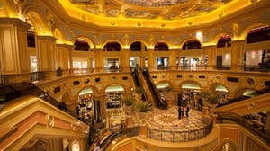 Un hôtel démolit son sol en or et gagne des millions grâce au cours élevé de l'or Un hôtel démolit son sol en or et gagne des millions grâce au cours élevé de l'or