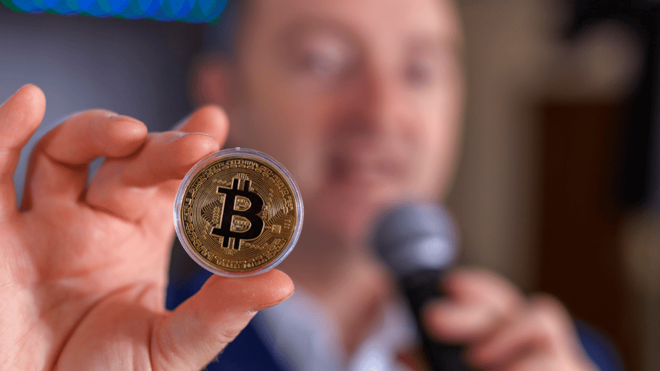 Milliardär rät jedem zum Bitcoin-Kauf: „Besser als Immobilien“