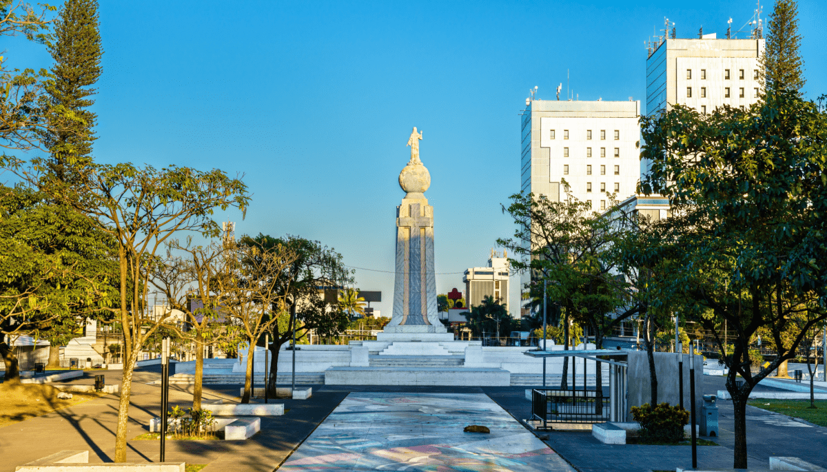 "Bitcoin land" El Salvador wordt het "Singapore van Amerika" El «país Bitcoin», El Salvador: se volverá en el "Singapur de América"