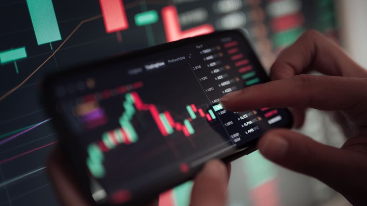 Bitcoin onder druk: whale zet €338 miljoen in op koersdaling
