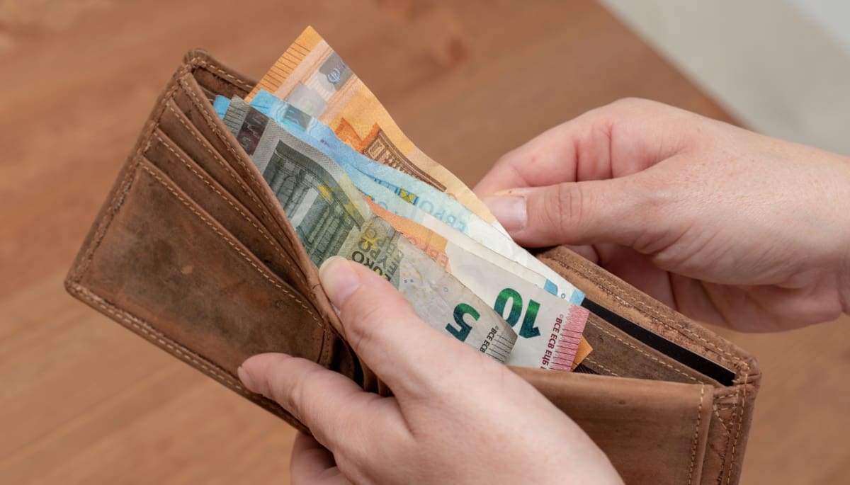 XRP DCA 25 euro Sinds 2023 wekelijks €25 aan XRP kopen: het verrassende resultaat