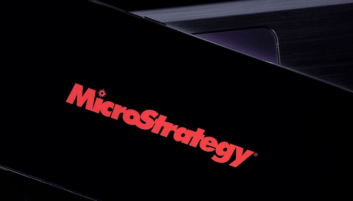 microstrategy-logo-bitcoin-bedrijf Michael Saylor onthult eigen bitcoin fortuin, 'ik blijf kopen'