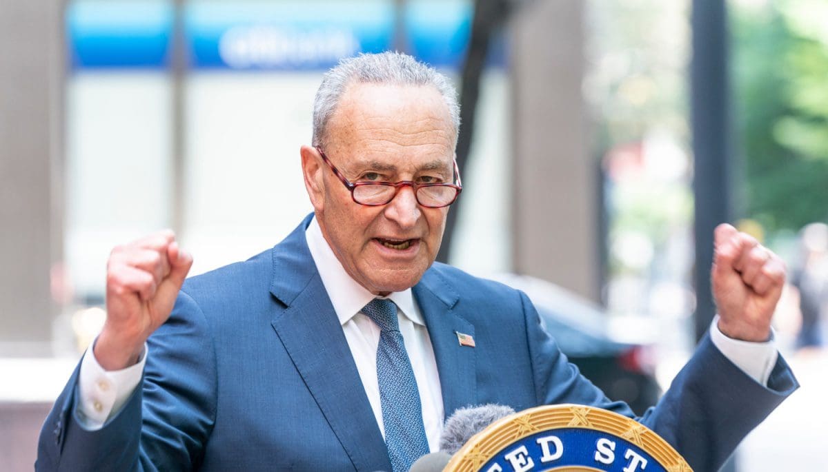 pro-crypto-chuck-schumer Crypto-verschuiving in VS: Democraten draaien pro-crypto