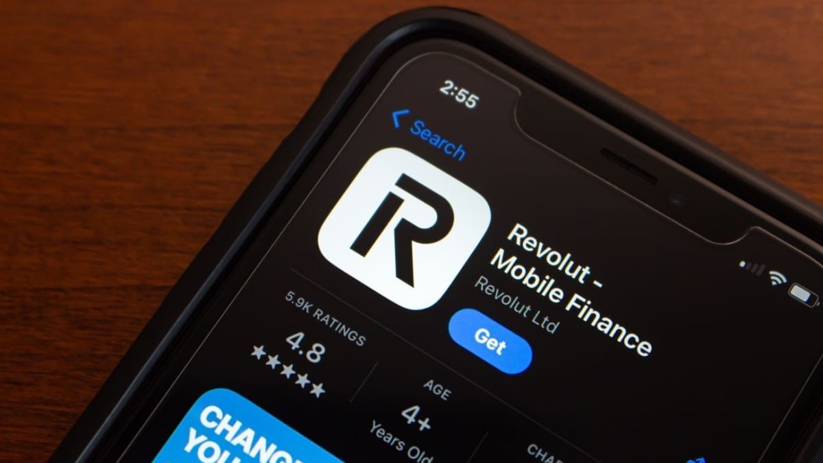 Revolut-Transaktionen steigen auf über 1, 7 Billionen Dollar Revolut-Transaktionen steigen auf über 1, 7 Billionen Dollar