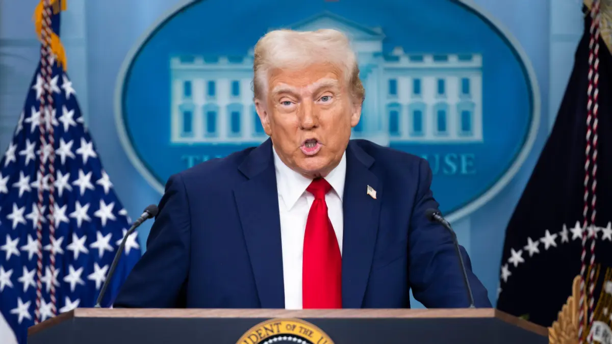 Trump houdt toespraak in witte huis Trump houdt toespraak in witte huis