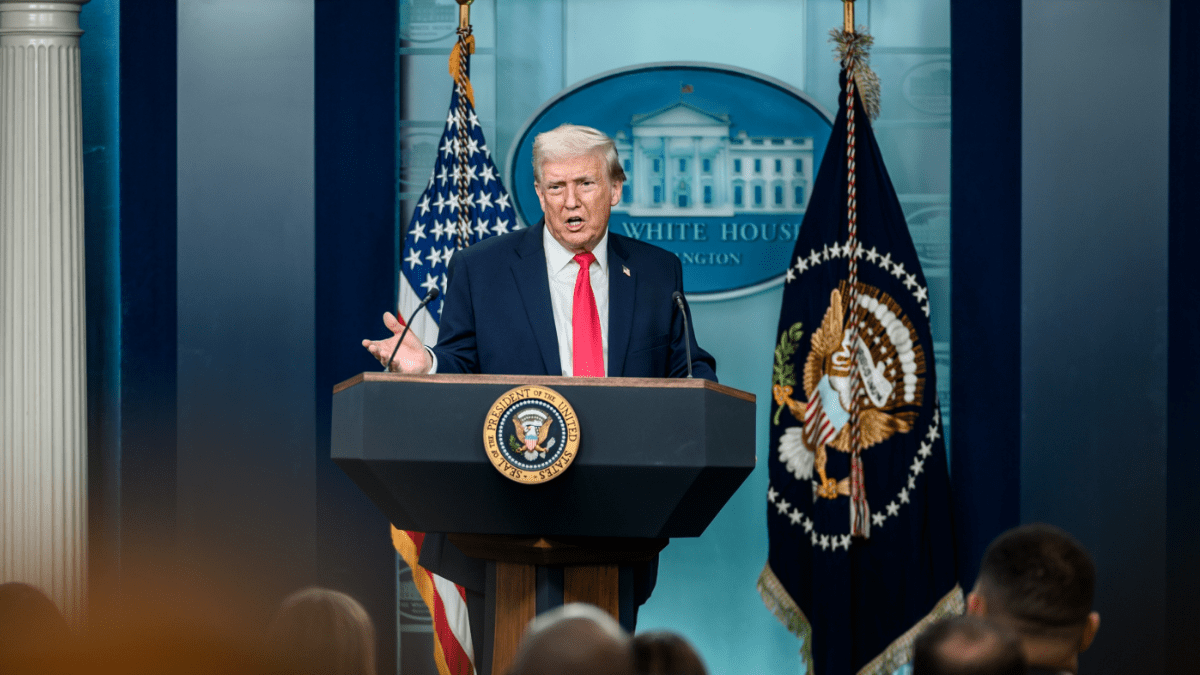 Trump verschiebt Iran-Eskalation um 5 Tage, Bitcoin-Kurs steigt Trump verschiebt Iran-Eskalation um 5 Tage, Bitcoin-Kurs steigt